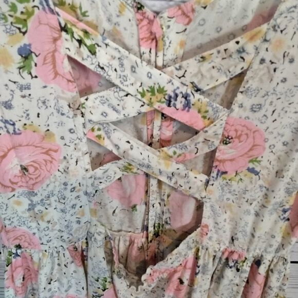 "Dancing" woman's summer dress. - Picture 5 of 7